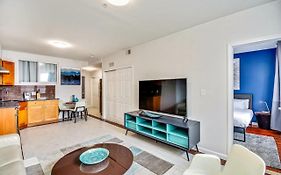 2Bd Apartment Next To Reading Terminal And Convention Center